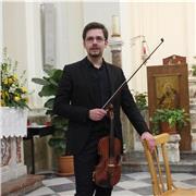 Lezioni di Violino, Teoria e Solfeggio, Armonia e Storia della Musica anche in preparazione agli esami di ammissione in Conservatorio